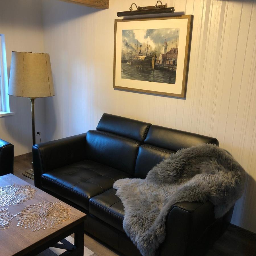 Heritage House Nida With 2 Bedrooms & Free Parking Exterior photo